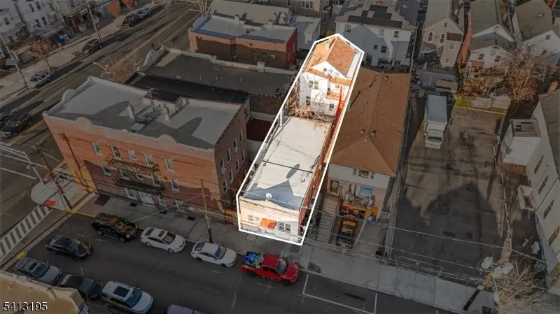 99 W 21st St, Bayonne City, NJ 07002