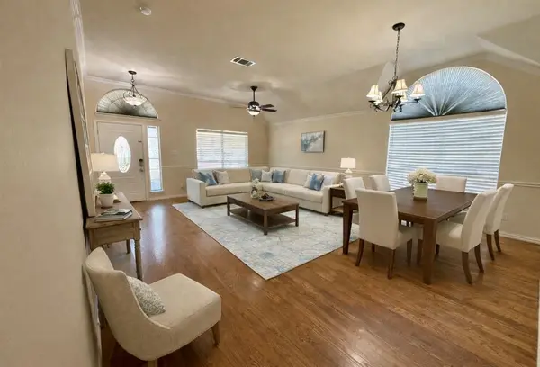 517 Acorn Court, Saginaw, TX 76179