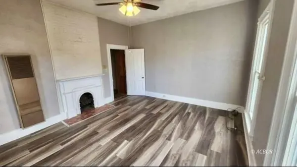 513 Third Avenue, Gallipolis, OH 45631