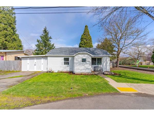 212 PICTURE ST, Independence, OR 97351