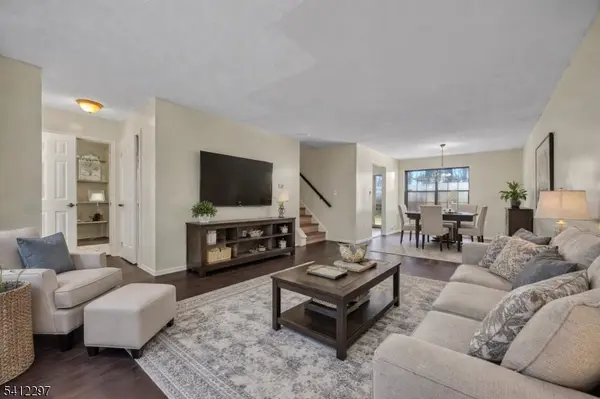 38 Daniel Dr, Franklin Twp., NJ 08823