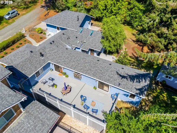 715 N LAUREL ST, Cannon Beach, OR 97110