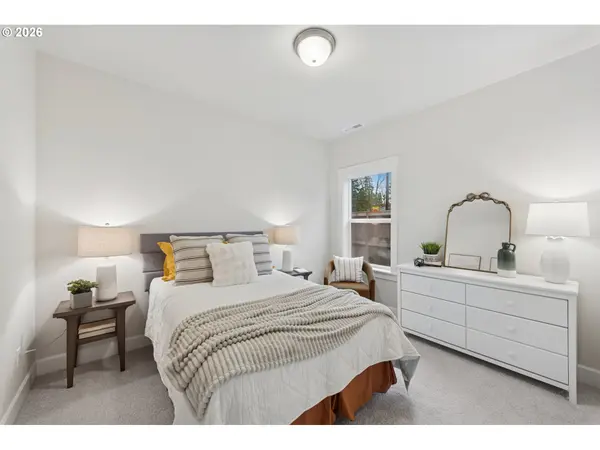 16546 SW Deer TER, Durham, OR 97224