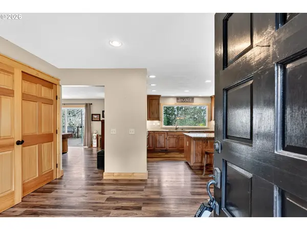 9732 SE LADERA CT, Damascus, OR 97089