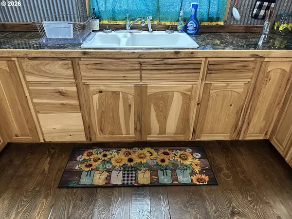 382 ASH ST, Sumpter, OR 97877