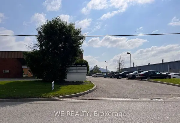 1175 Squires Beach RD #Unit 4, Pickering, ON L1W 1V1