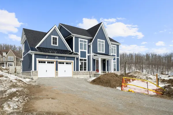 6 Aldwinckle AVE, Oro-medonte, ON L0L 2L0