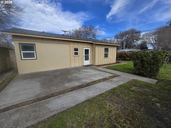 3208 W 7TH ST, The Dalles, OR 97058