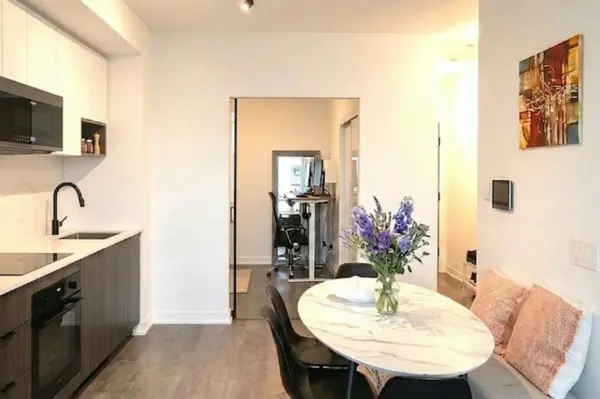 5 Defries ST #306, Toronto C08, ON M5A 0W7