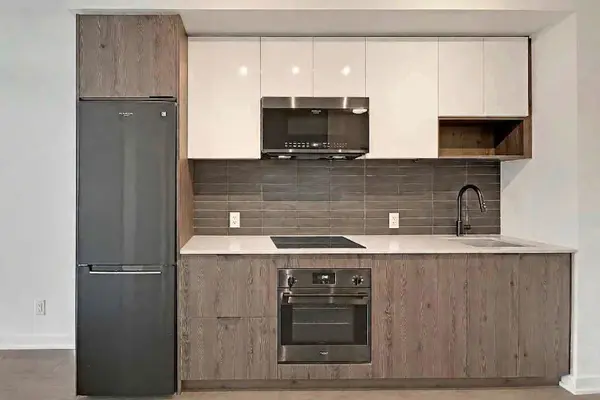 5 Defries ST #306, Toronto C08, ON M5A 0W7