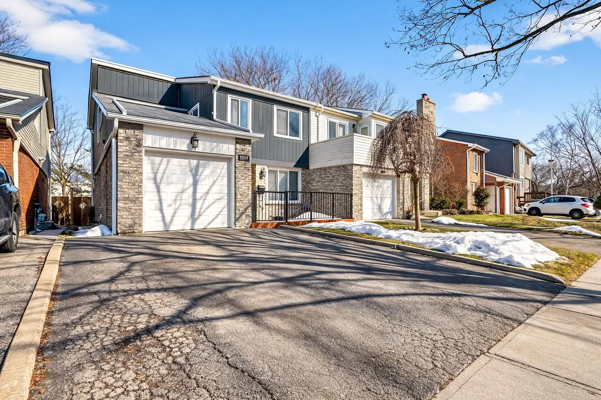 1787 Listowell CRES, Pickering, ON L1V 2Y2