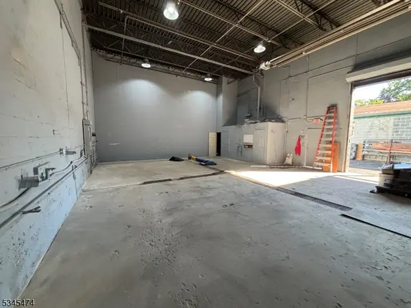 103 Montgomery Ave, Irvington Twp., NJ 07111