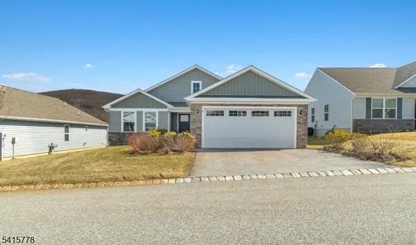 8 Lam Dr, Hardyston Twp., NJ 07419