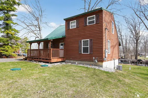283 S fremont RD, Algansee Twp, MI 49036