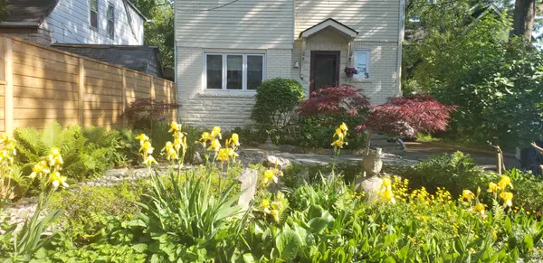 3 Dault RD, Toronto E06, ON M1N 1E6