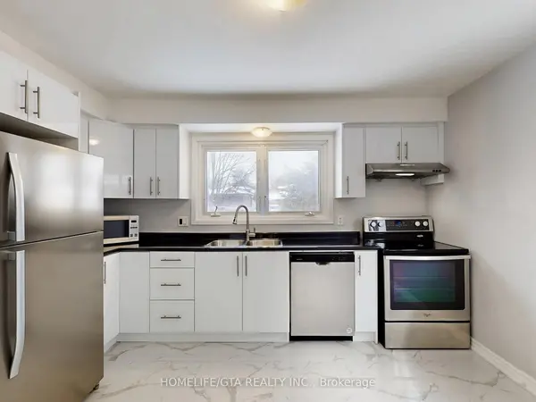 350 Waverly ST N #Main, Oshawa, ON L1J 5W1