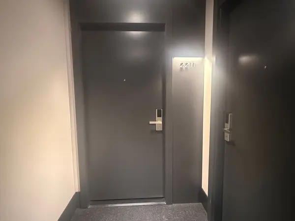 38 Gandhi LN #2211, Markham, ON L3T 0G9