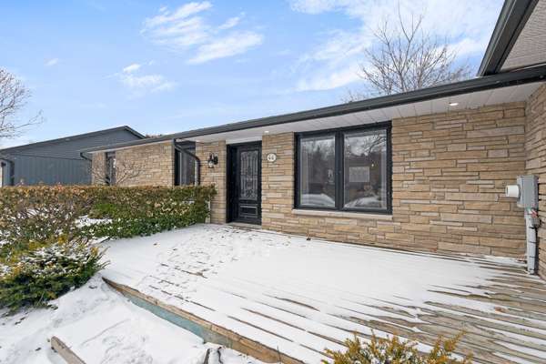 44 McClellan RD, Caledon, ON L7K 0C8