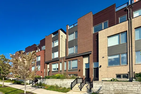 271 Downsview Park BLVD, Toronto W05, ON M3K 0B6