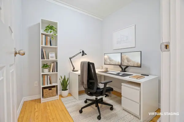 130 Duncanwoods DR, Toronto W05, ON M9L 2E1