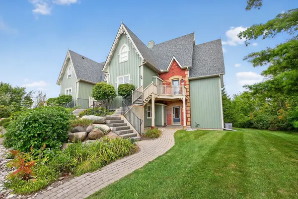 170 Snowbridge WAY #121, Blue Mountains, ON L9Y 0V1