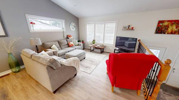 362 Lakeside RD, Fort Erie, ON L2A 4X4