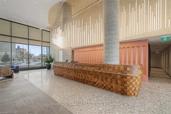 25 wellington ST #1104, Kitchener, ON N2G 0G5