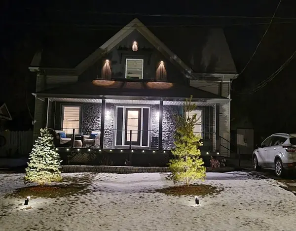 6 Nicholas ST, Prince Edward County, ON K0K 2T0