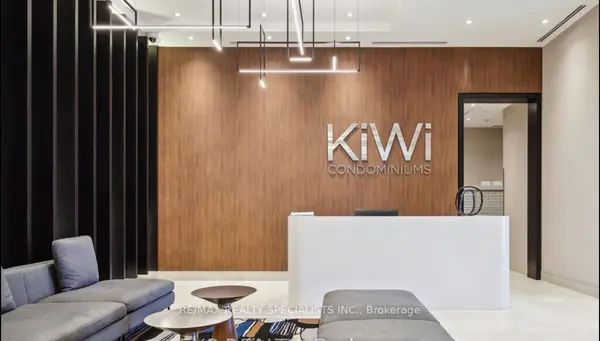 212 King William ST #1016, Hamilton, ON L8R 3N9