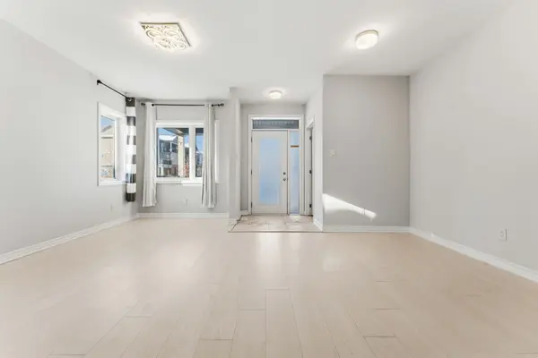 109 Pilot Private, Kanata, ON K2V 0S4