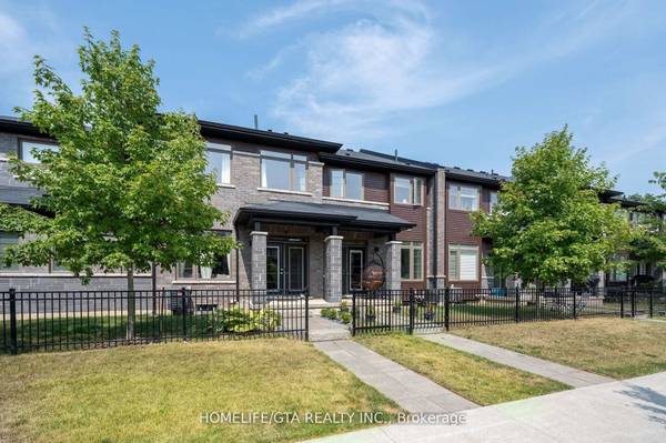 12 Shay LN, Hamilton, ON L9G 0G5