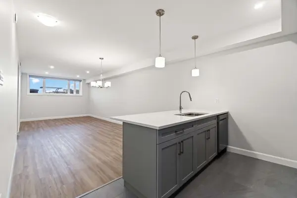 362 Hazel CRES W #A, The Nation, ON K0A 2M0