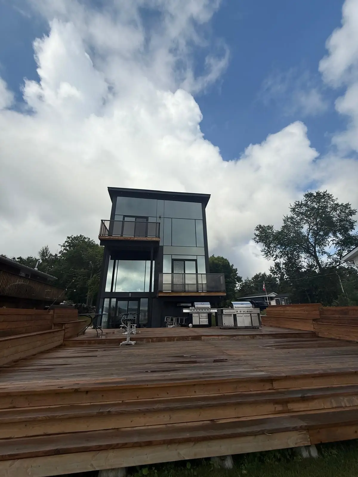 25 Sallows DR, Tay, ON L0K 2A0