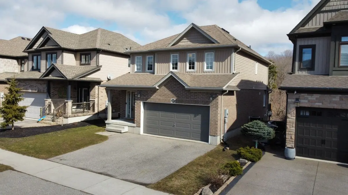 441 WOODBINE AVE, Kitchener, ON N2R 0A6