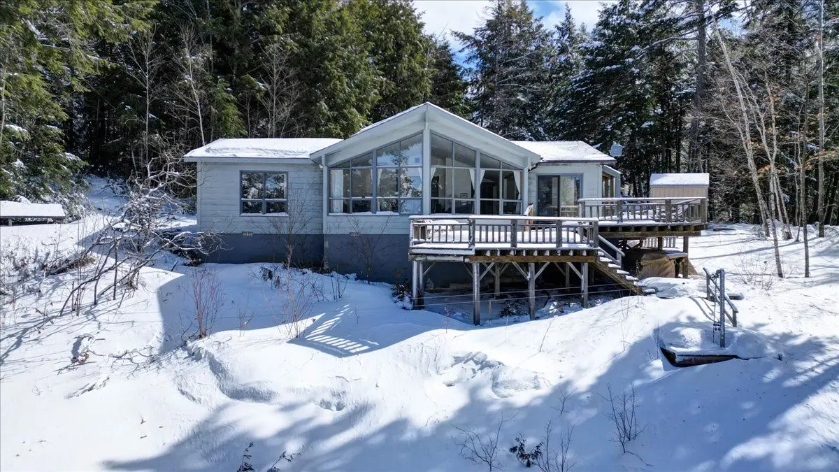 98 Merganser LN, North Kawartha, ON K0L 1A0