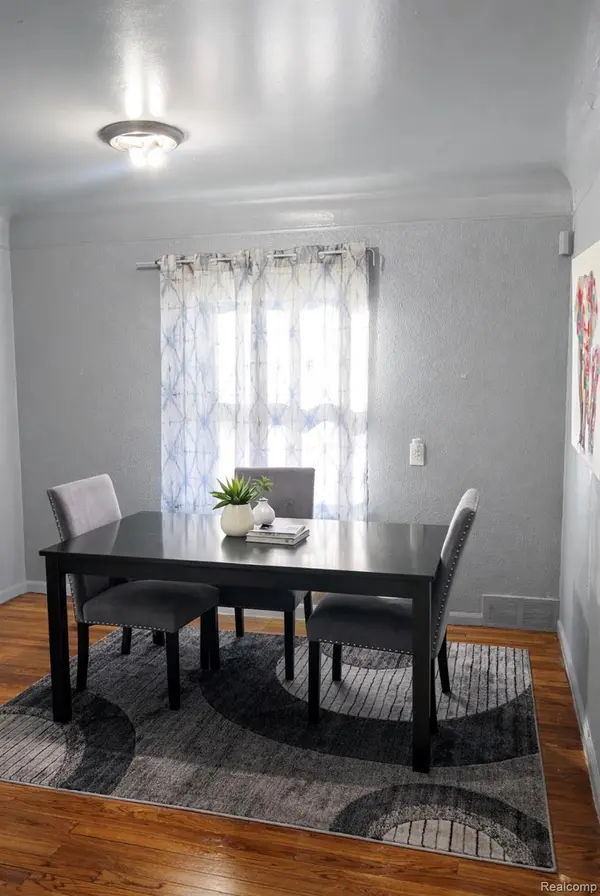 19954 Houghton ST, Detroit, MI 48219