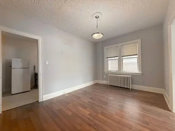 1131 Avenue RD, Toronto C03, ON M5N 2E5