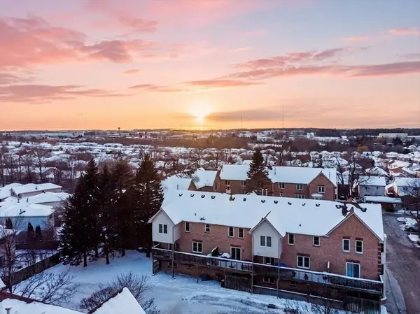 119 D'ambrosio DR #34, Barrie, ON L4N 7R7