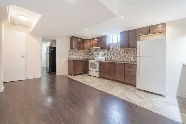 21 Gosling ST #Bsmt, Brampton, ON L6Y 0T7