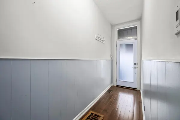 893 Dovercourt RD, Toronto W02, ON M6H 2X6