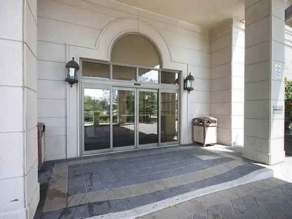 700 Humberwood BLVD #2526, Toronto W10, ON M9W 7J4