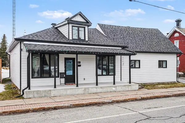 2061 Lajoie ST, Alfred And Plantagenet, ON K0B 1J0