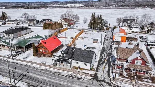 2061 Lajoie ST, Alfred And Plantagenet, ON K0B 1J0