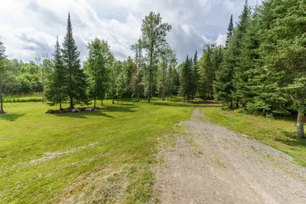 0 520 HWY, Magnetawan, ON P0A 1P0