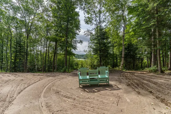 0 520 HWY, Magnetawan, ON P0A 1P0