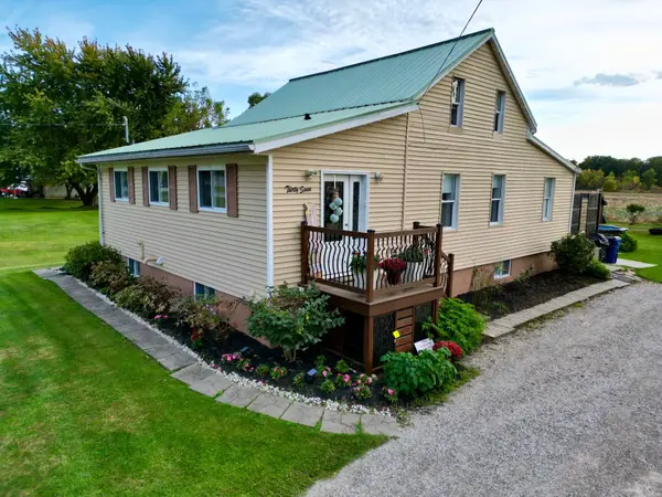 37 Broadway ST, Newbury, ON N0L 1Z0