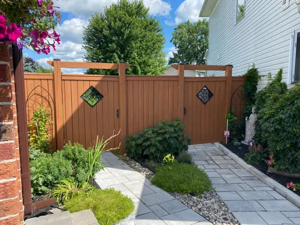 154 Marrissa AVE, Beacon Hill North - South And Area, ON K1J 0A6