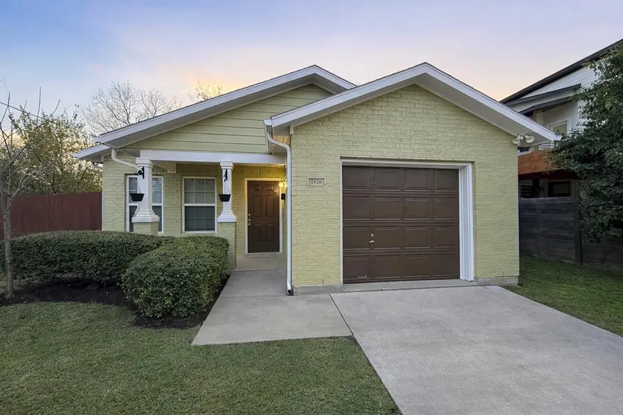 1826 Kraft Street, Dallas, TX 75212