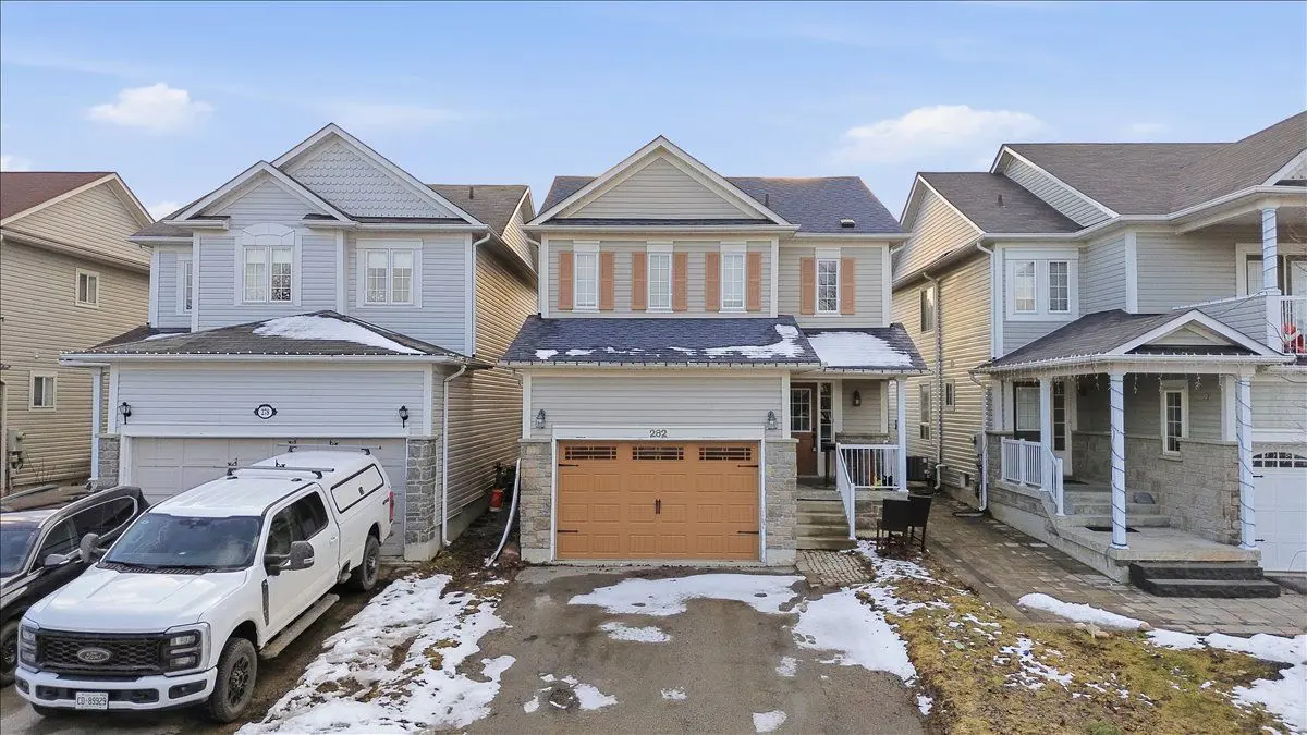 282 Scottsdale DR, Clarington, ON L1C 5J2