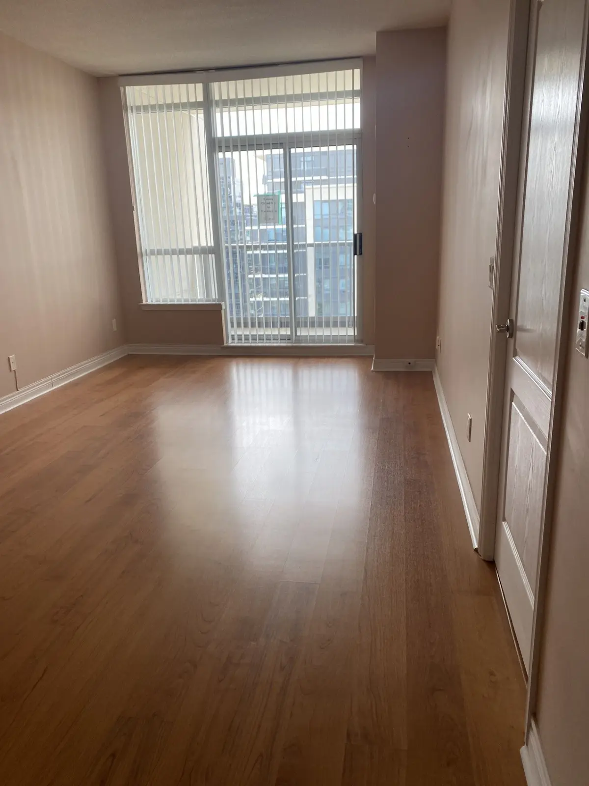 60 Disera DR #1408, Vaughan, ON L4J 9G1